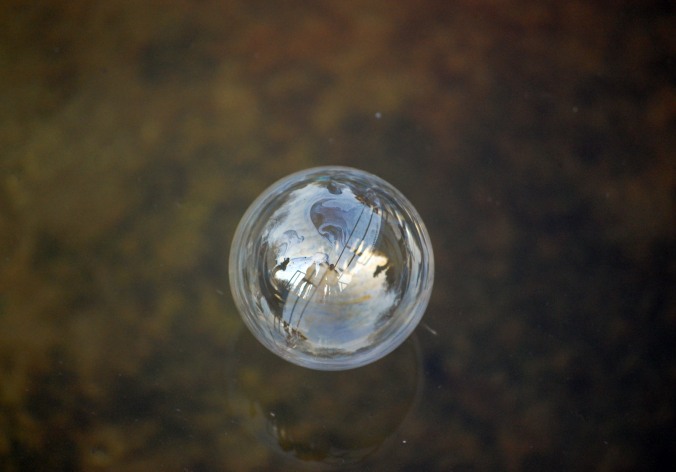 soap-bubble-landing-on-water194